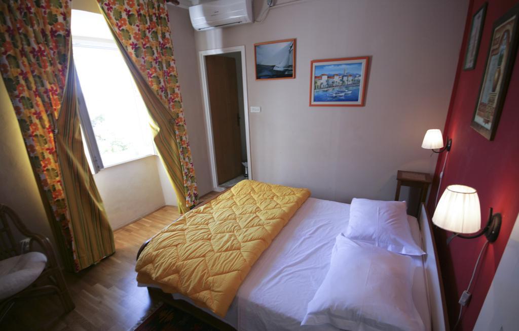 Apartments Tedeschi Korčula Habitación foto